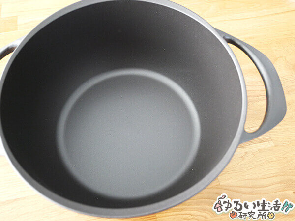 ユニロイのホーロー鍋